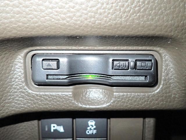 0204644A30260821W00107.jpg