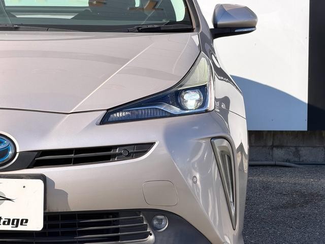 0708795A30261012W00419.jpg