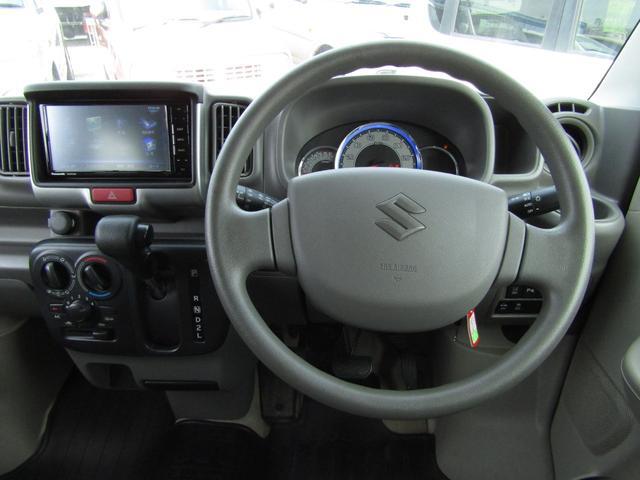0903304A30260623W00511.jpg