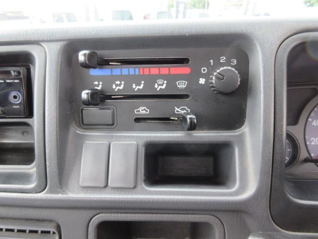 0404186A30260717W00311.jpg