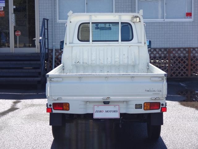 0509025A30260924W00104.jpg
