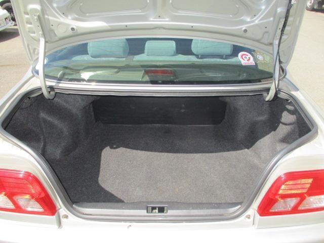 26085481_carP_l_18.jpg