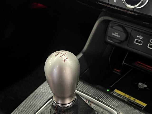 0502713A30260911W01506.jpg