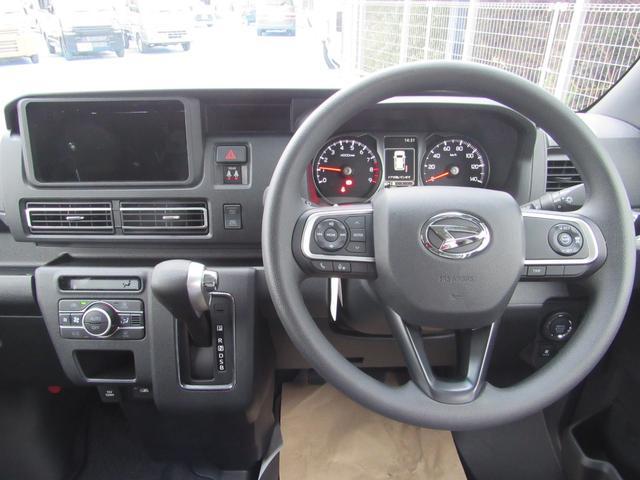 0561213A30260619W00116.jpg