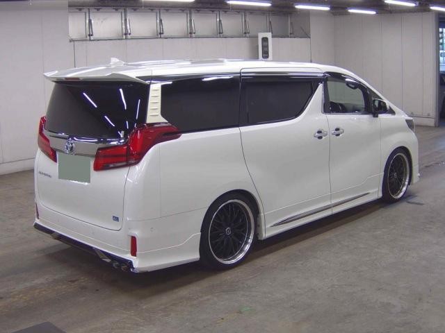 26711716_carP_l_10.jpg