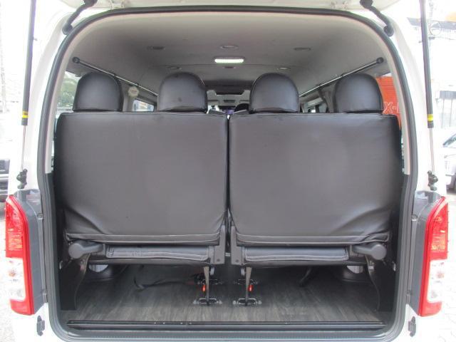24933041_carP_l_6.jpg