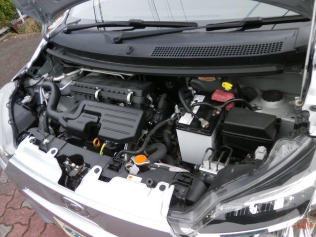 0400418A30260424W00118.jpg