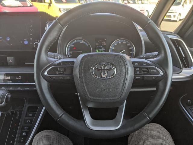 0503486A30260503W00411.jpg