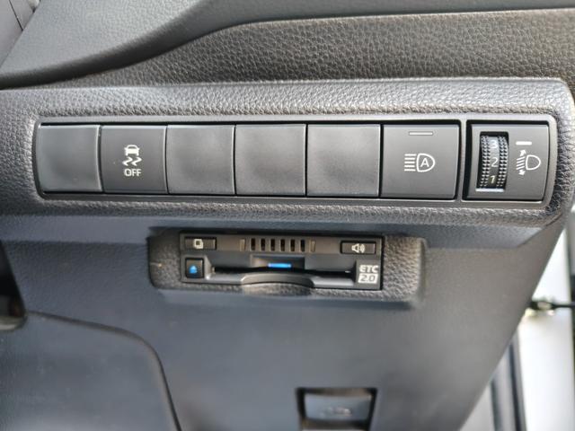 0201001A30260516W00115.jpg