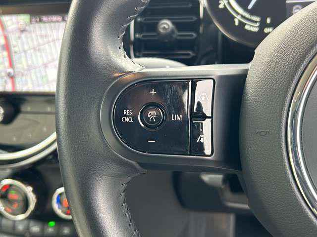 6ce687c970fbd440e6903a1b5f200526.jpg