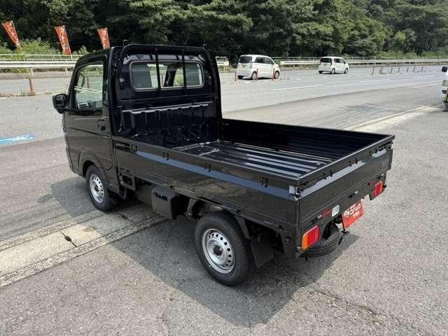 0803882A30260723W01207.jpg