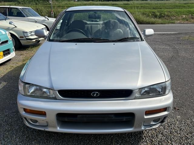1101589A30261011W00205.jpg