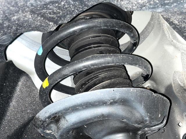 26468196_carP_l_20.jpg