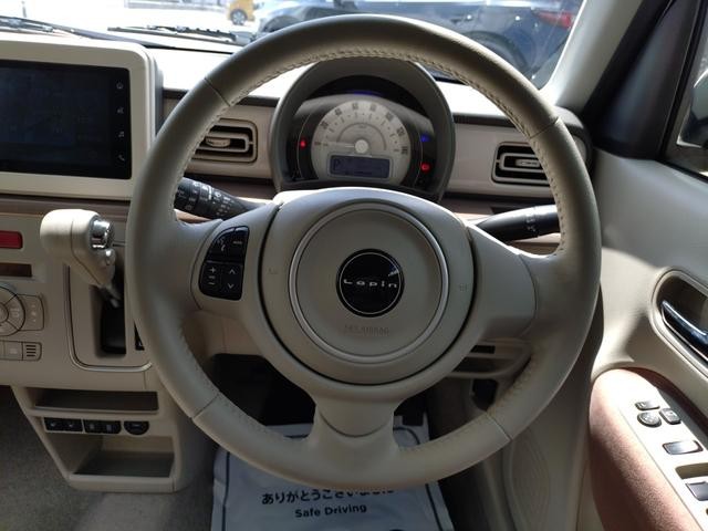 0503425A30260909W00216.jpg