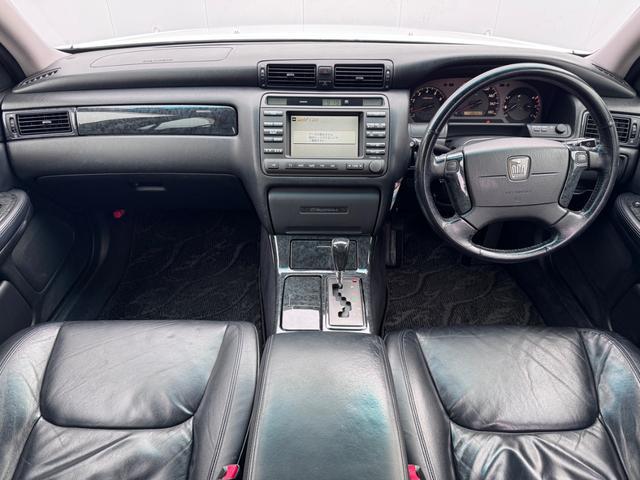 0540491A30260424W00209.jpg