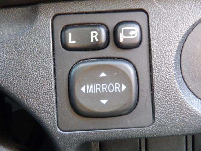0709200A30260518W00215.jpg