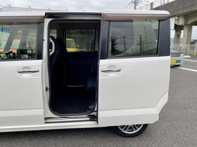 0401925A30260901W00412.jpg