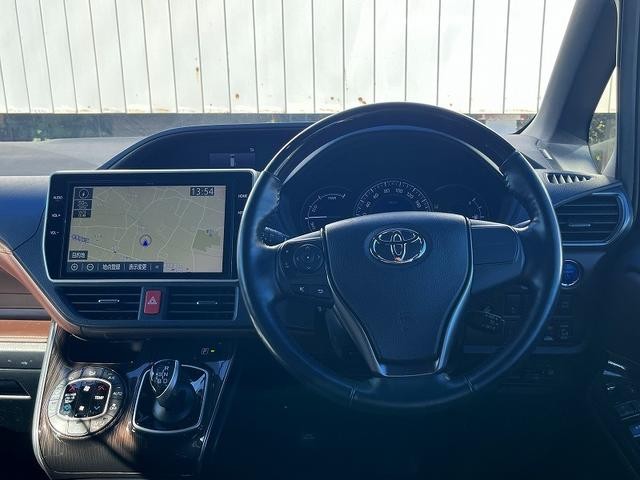 0551625A30261003W00308.jpg