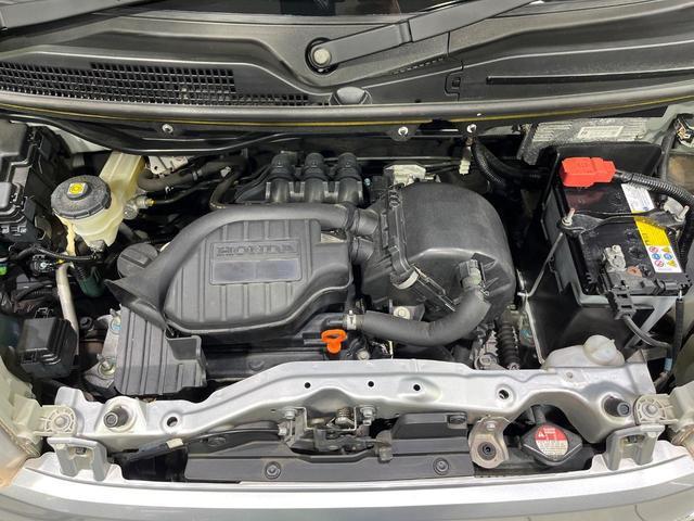 24582148_carP_l_16.jpg