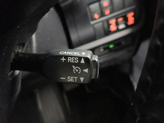 0201999A30260516W00306.jpg
