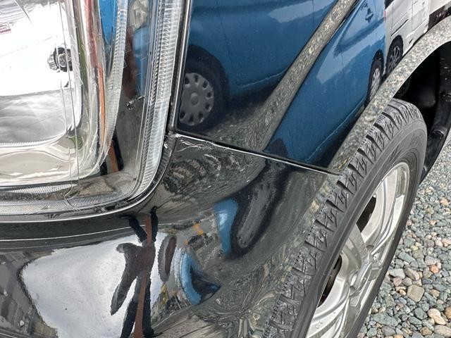0602564A30260424W00315.jpg