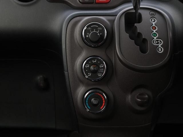 0509625A30260404W00517.jpg