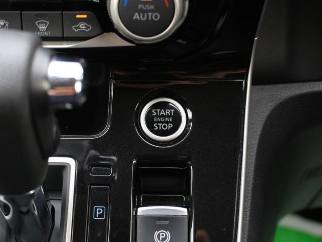 0520046A30260829W00117.jpg