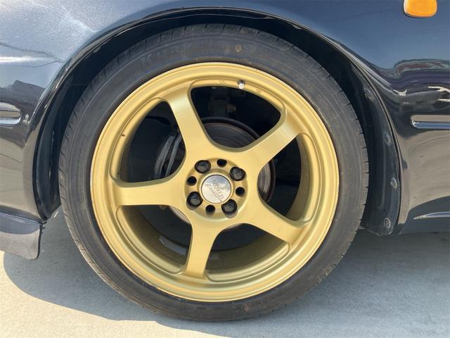 0900304A30260518W00118.jpg