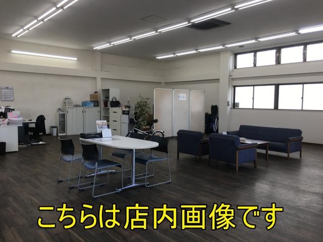0509045A30260822W00418.jpg