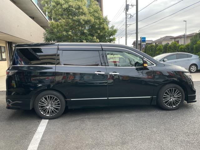 0520216A30260918W01319.jpg
