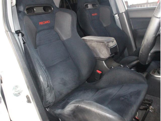d05fee645a3b9c402247b08b517f150e.jpg