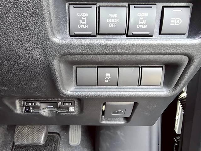 0504129A30260718W00204.jpg