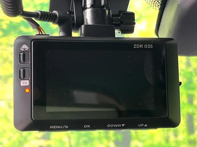 26773995_carP_l_10.jpg