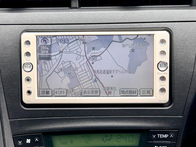 0730255A30260424W00102.jpg