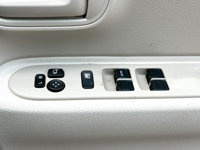 0803124A30260424W01509.jpg