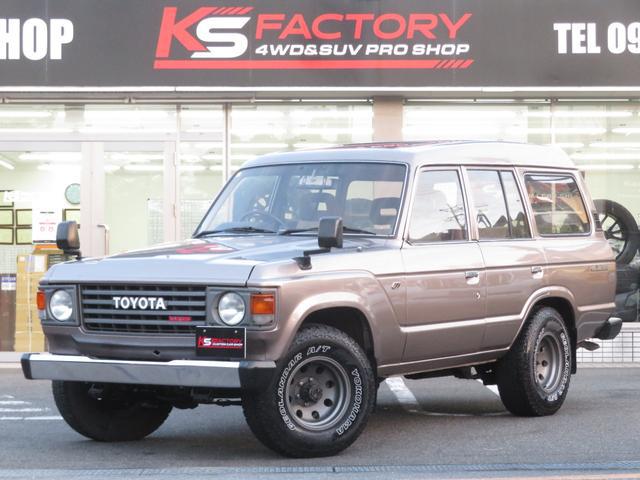26089887_carP_l_1.jpg