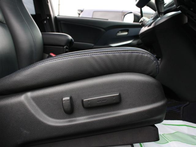 0520046A30260916W00809.jpg