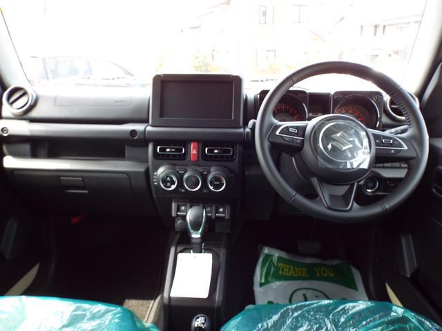 0900484A30260420W00117.jpg