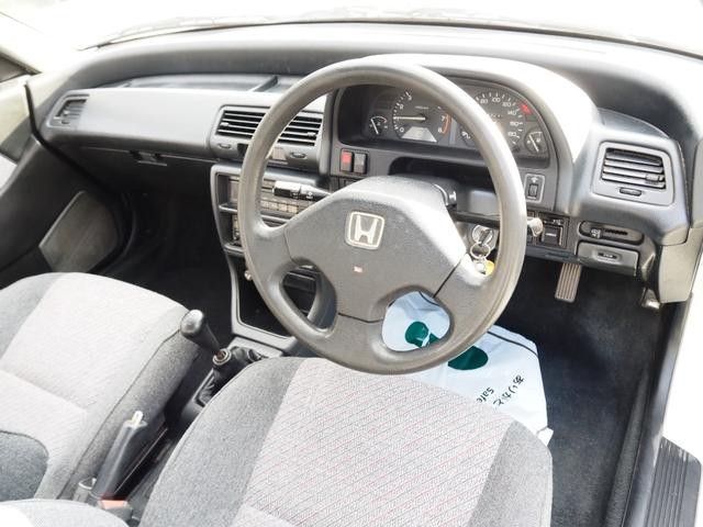 0904095A30260418W00214.jpg