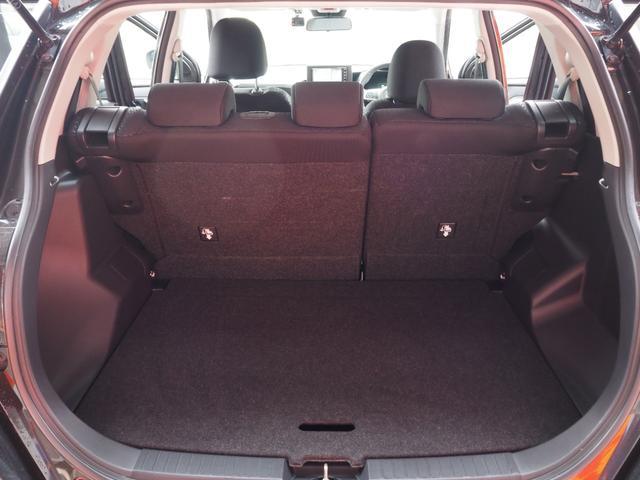 1002430A30260423W00211.jpg