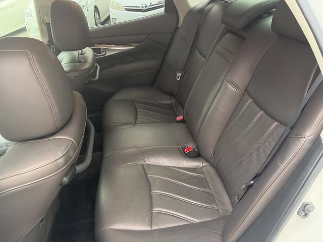 0209431A30260828W00214.jpg