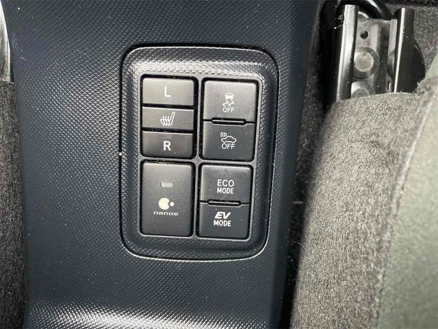 0600275A30260524W00308.jpg