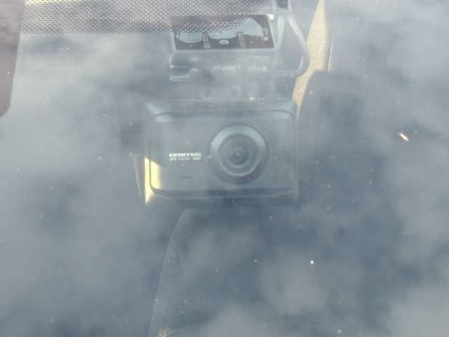 6068e92fb00f6bd43451ed632218f095.jpg