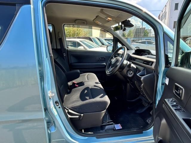 1157265A30260901W00414.jpg