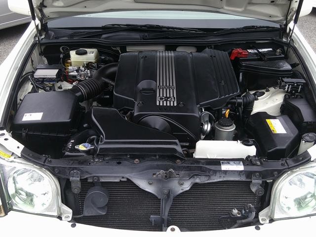 0505196A30260718W00213.jpg
