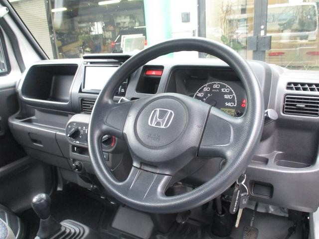 0803064A30260907W00104.jpg