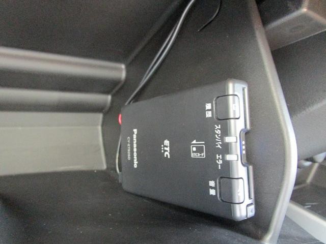 0201172A30260618W00308.jpg
