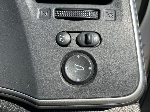 0520054A30260402W00510.jpg