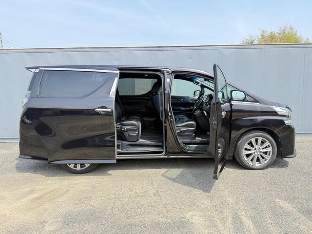 0803229A30260410W00306.jpg