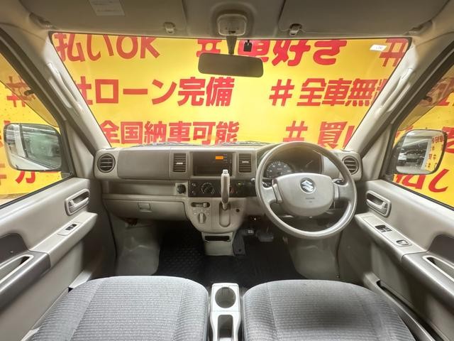 0520259A30260909W00216.jpg